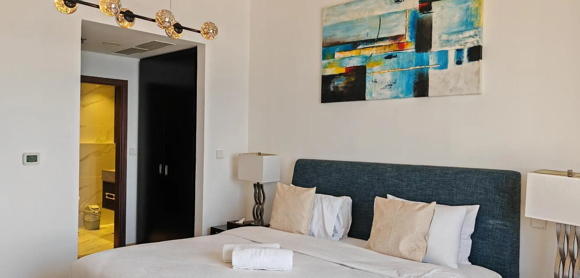 Lux 2Br On Jbr Beach, Dubai Eye And Panoramic Sea Views By Sunkissed Holiday Homes 0*,  United Arab Emirates
